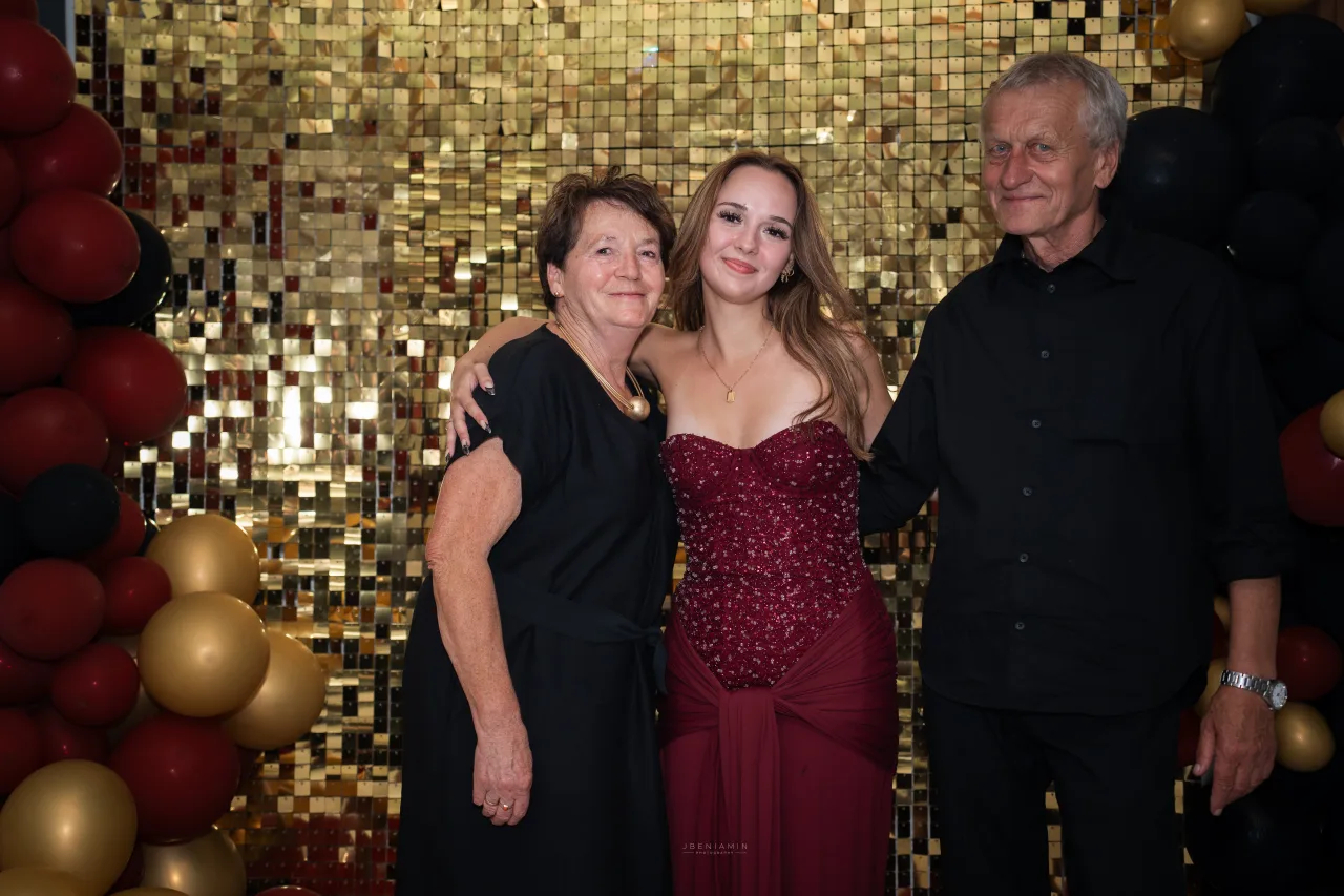 18 Małgorzata Tobiczyk 67